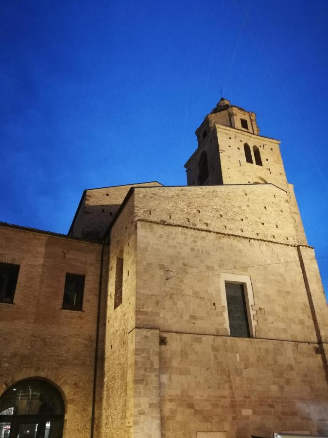 Albergo Roma Ланчиано Экстерьер фото